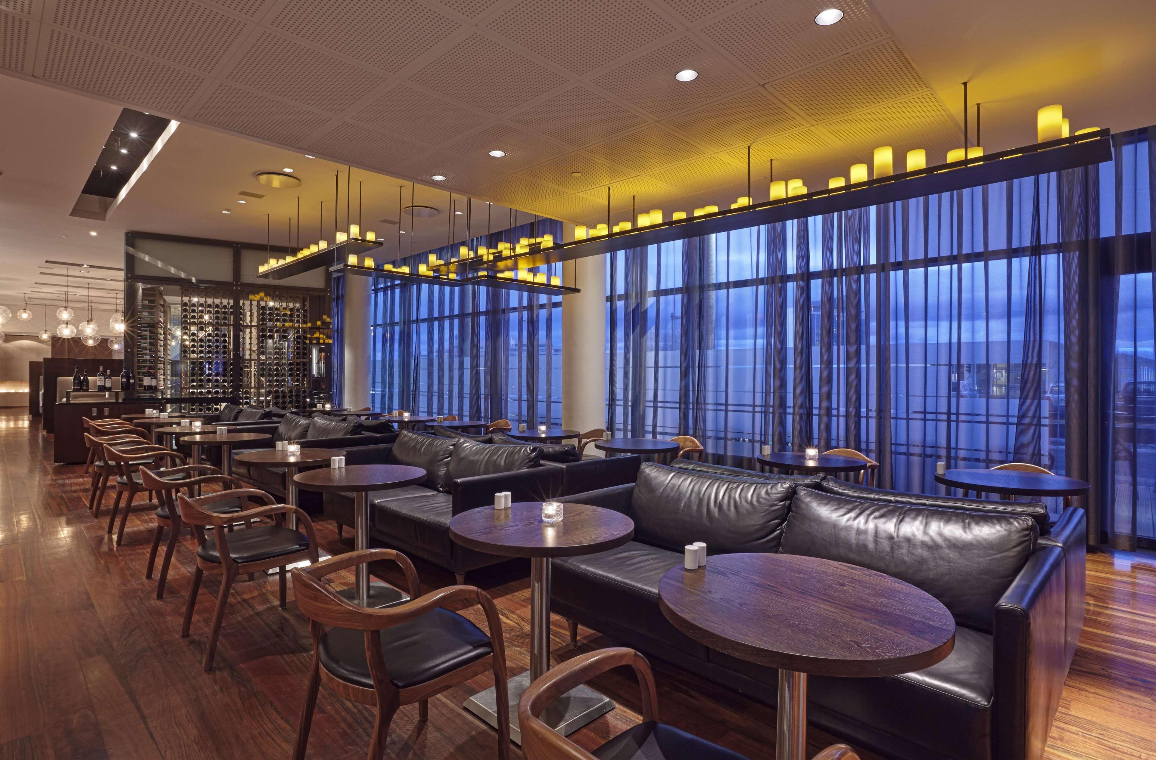 Готель Hilton Reykjavik Nordica Екстер'єр фото