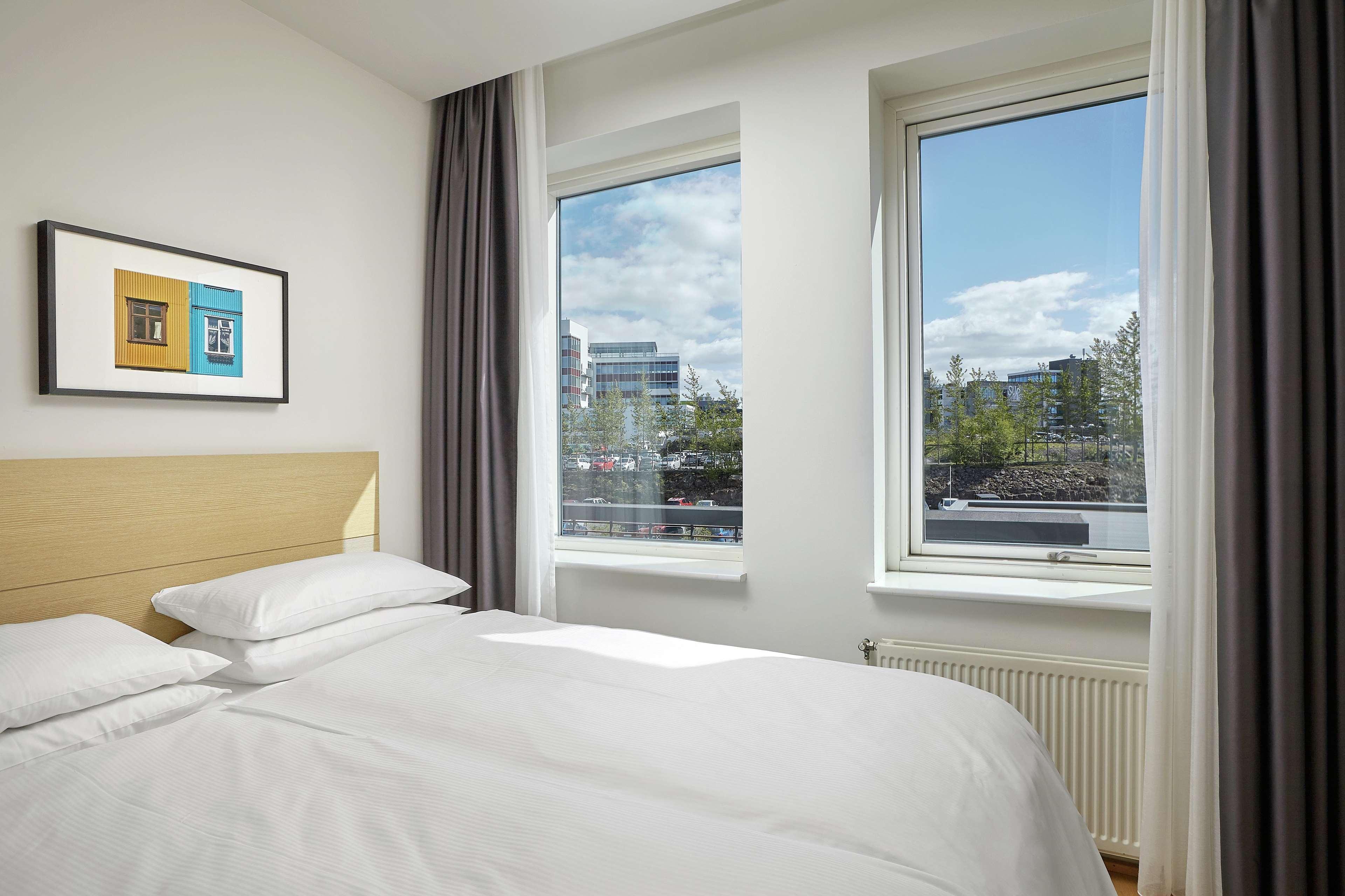 Готель Hilton Reykjavik Nordica Екстер'єр фото