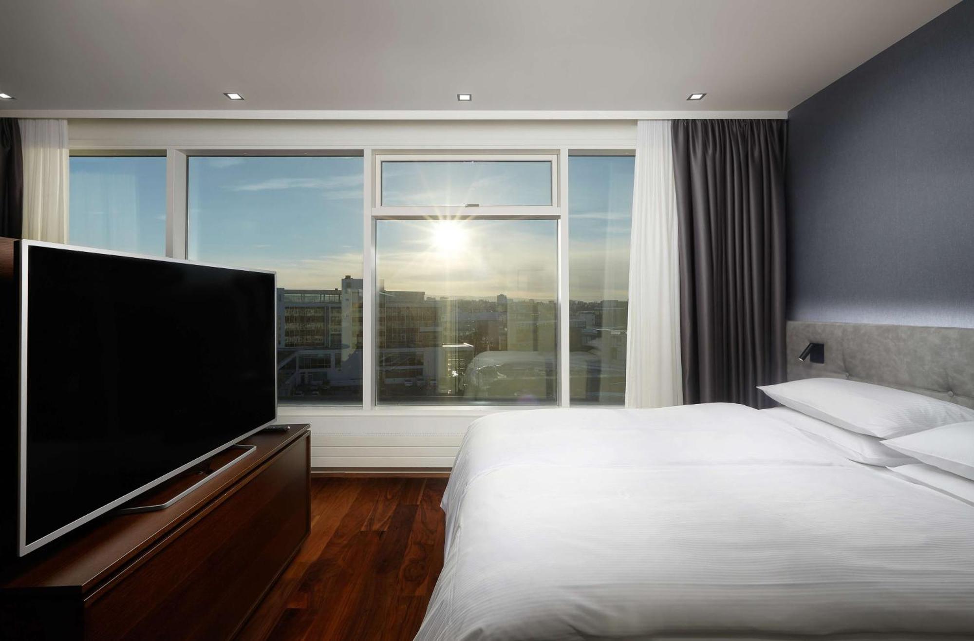 Готель Hilton Reykjavik Nordica Екстер'єр фото